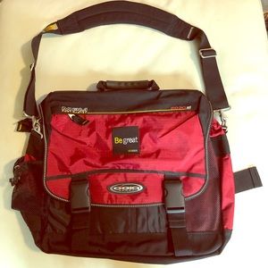 Be Great 2000s all in 1  laptop 💻 bag